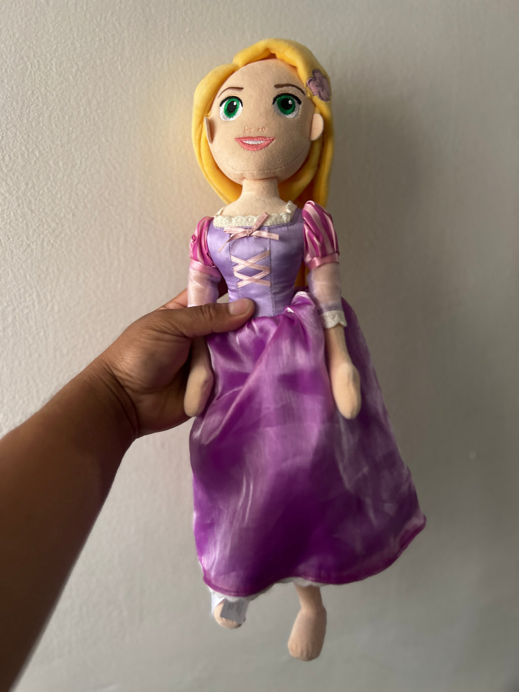 Lote de Peluches y Personajes – Disney, Frozen, Among Us y Más