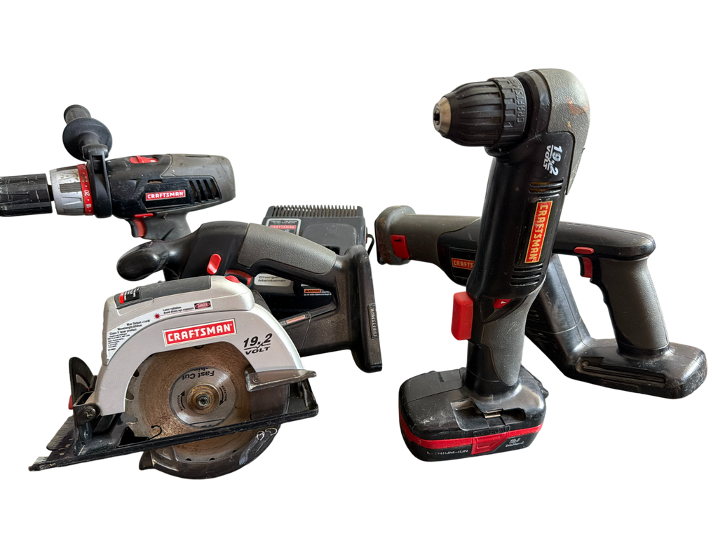 Set de Herramientas Inalámbricas Craftsman 19.2V – Taladro, Sierra Circular, Sierra Sable y Taladro Angular + Batería y Cargador